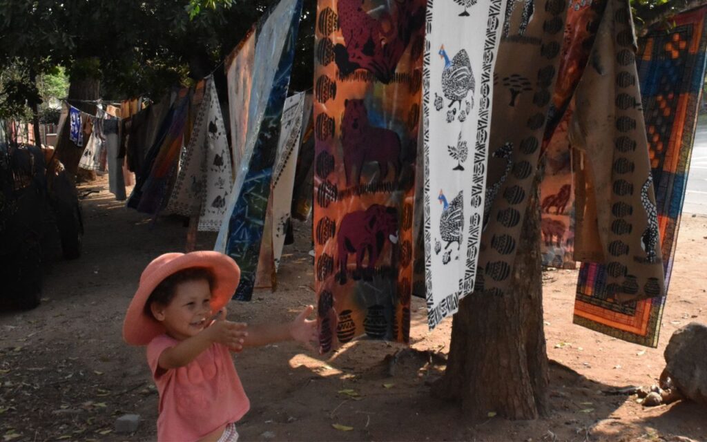 A adventure through the eyes of children